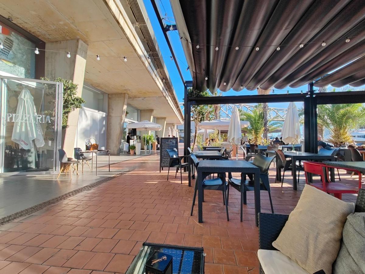 Hotel Voyager Sant Adria de Besos Exterior foto